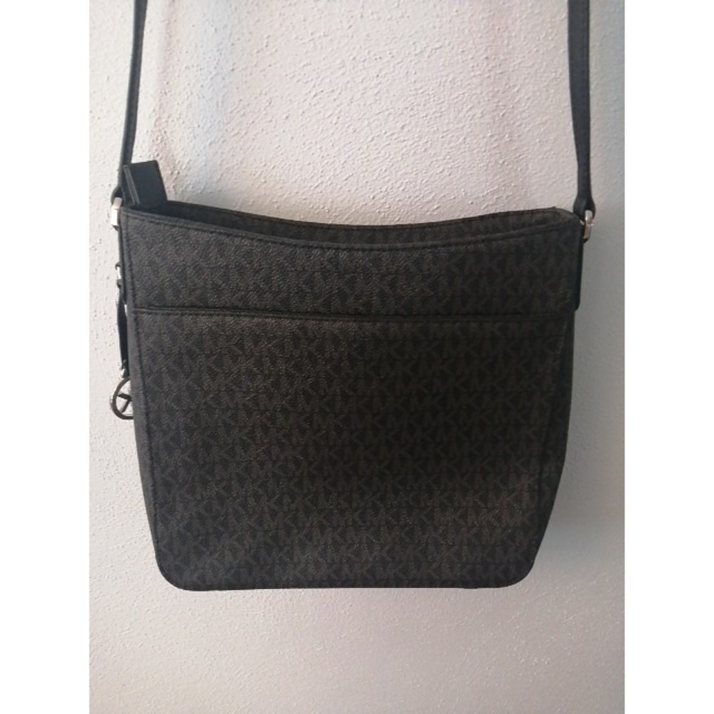 Michael Kors Crossbody Womens Black L Shoulder Bag Leather Jet Set Travel NEW - Picture 4 of 12